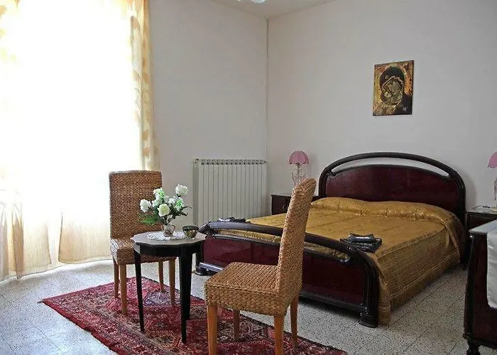 Margarita D'austria Nocleg ze śniadaniem 3*